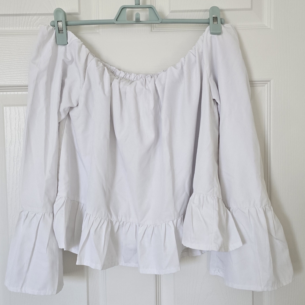 Off Shoulder Peplum Sleeve Top - White Size L